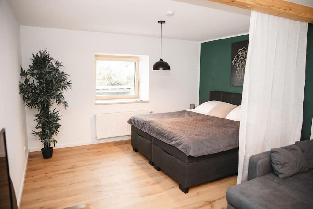 Apartment Mit Burgblick เบอร์เกลนเกนเฟล์ด ภายนอก รูปภาพ